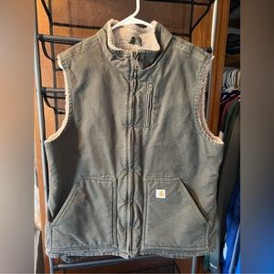NWOT Carhartt women’s vest